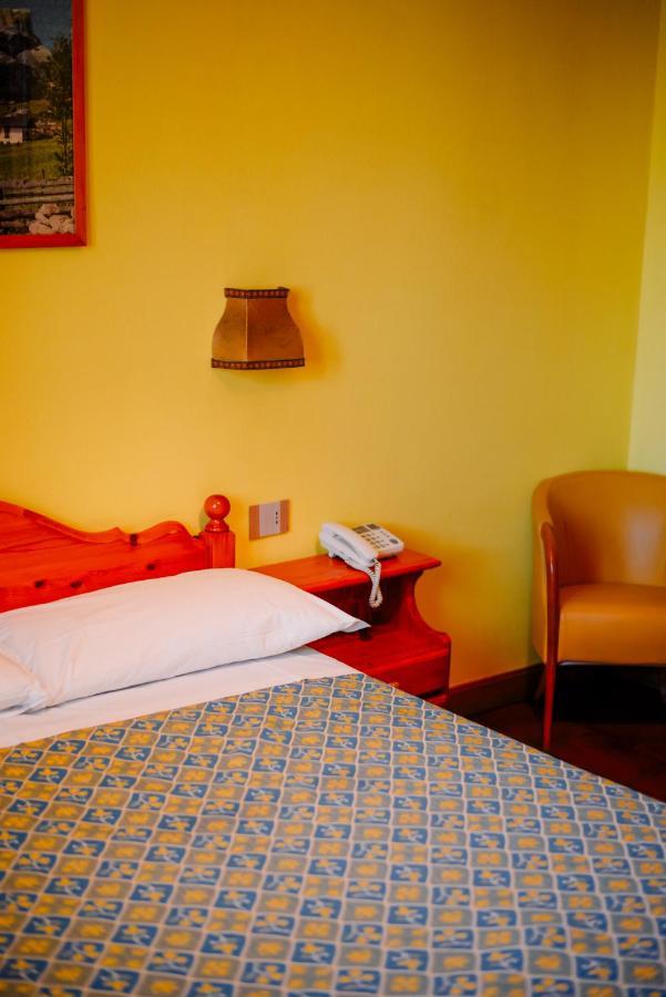 Hotel Stelvio Varese Eksteriør bilde