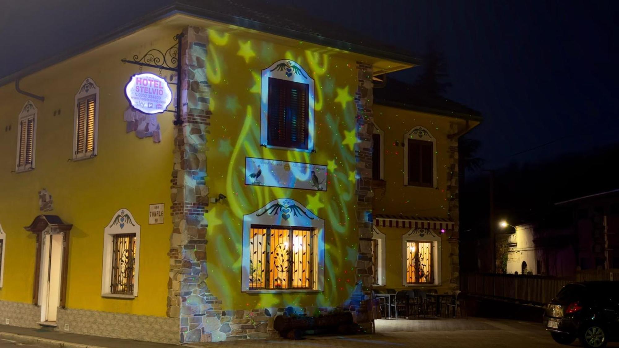 Hotel Stelvio Varese Eksteriør bilde