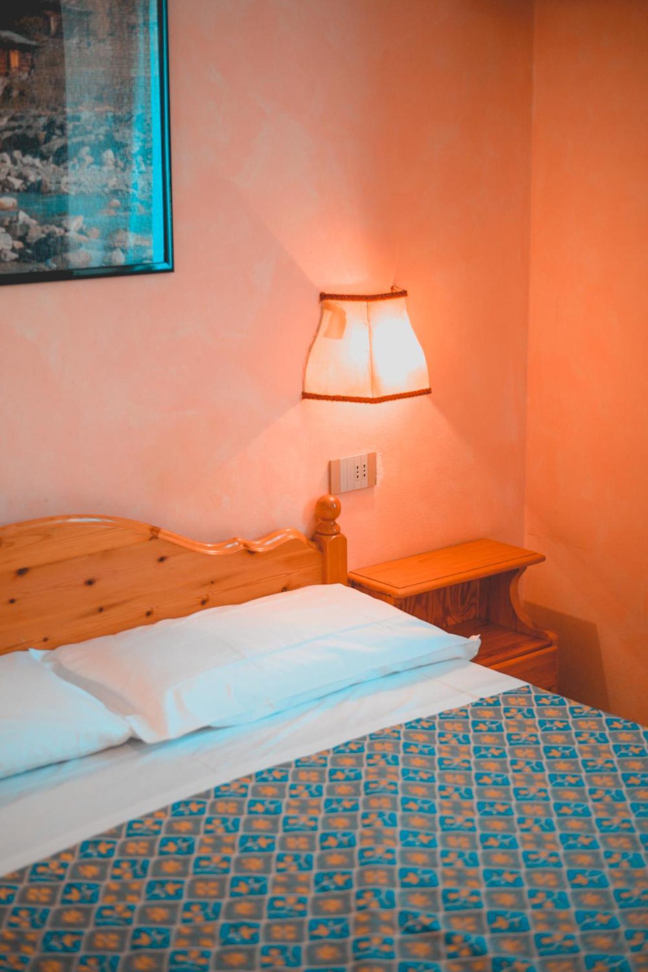 Hotel Stelvio Varese Eksteriør bilde