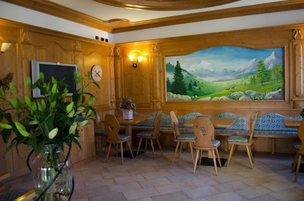 Hotel Stelvio Varese Eksteriør bilde